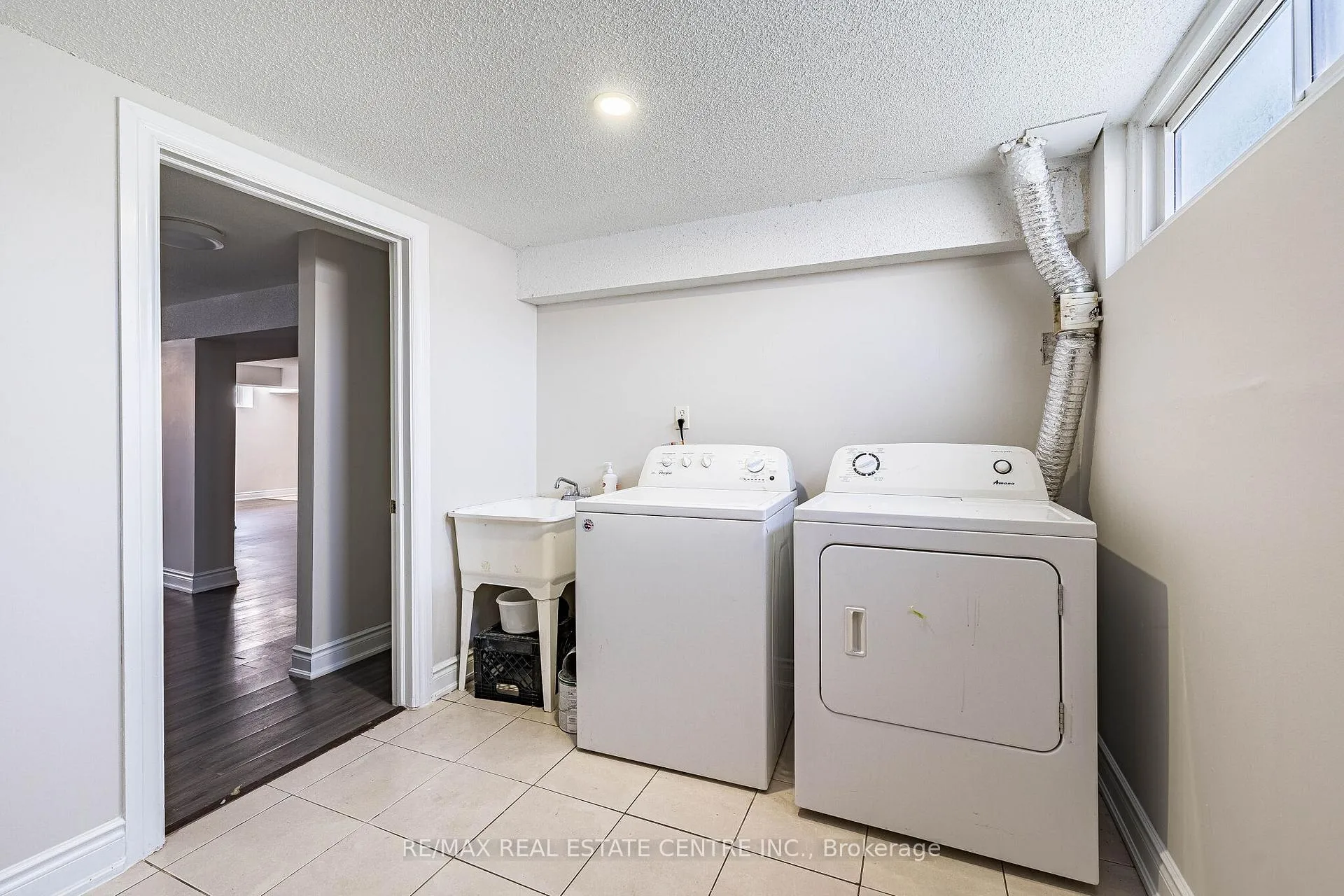 Photo 35 of Unit (Main Floor), 2 Milner Road, Brampton, Brampton East — HOMEH