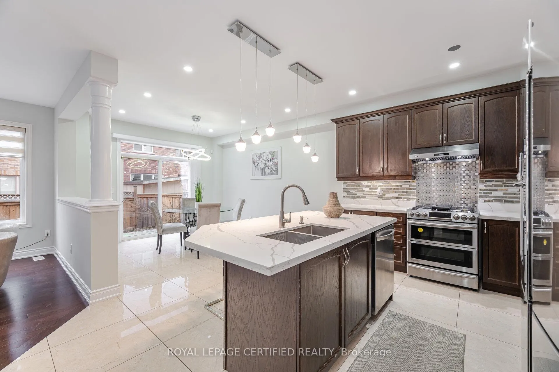 Photo 13 of 23 Gambia Road, Brampton, Northwest Brampton — HOMEH
