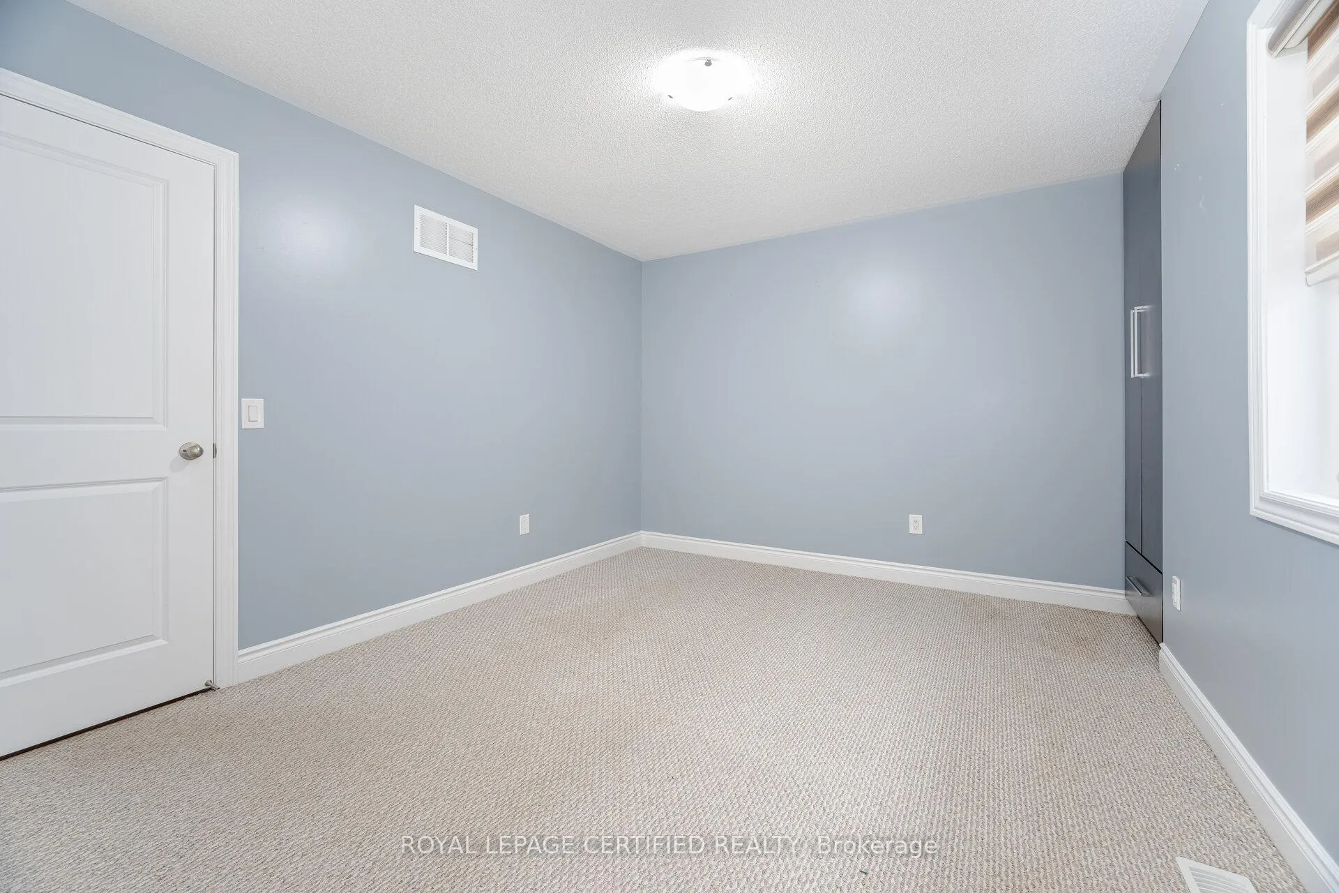 Photo 36 of 23 Gambia Road, Brampton, Northwest Brampton — HOMEH