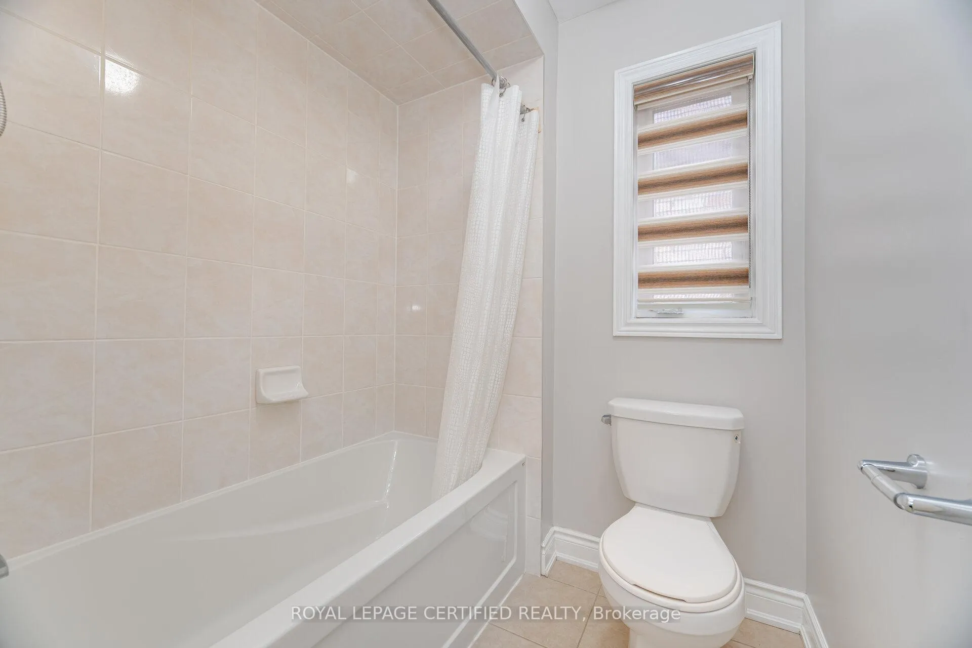 Photo 41 of 23 Gambia Road, Brampton, Northwest Brampton — HOMEH