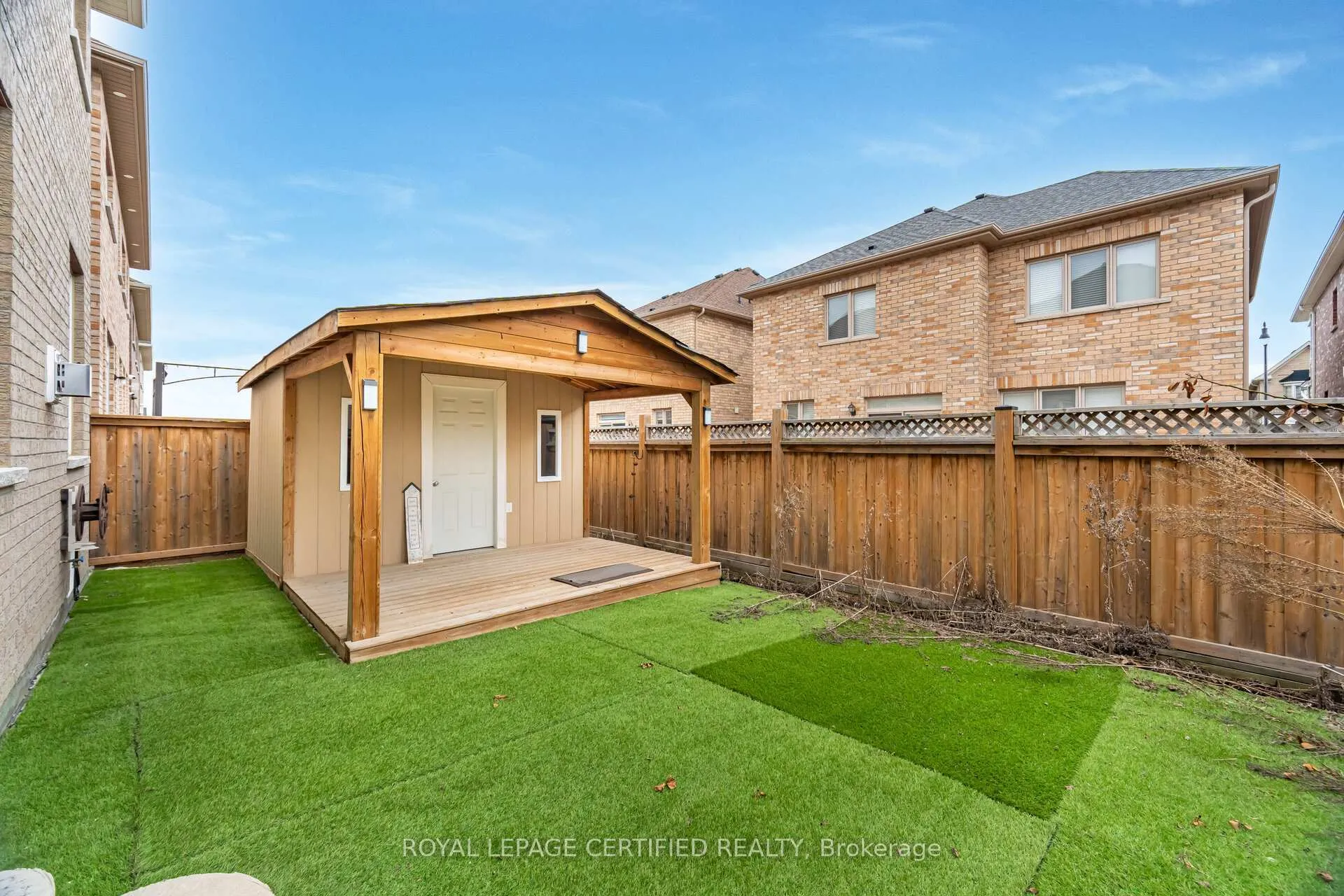 Photo 48 of 23 Gambia Road, Brampton, Northwest Brampton — HOMEH