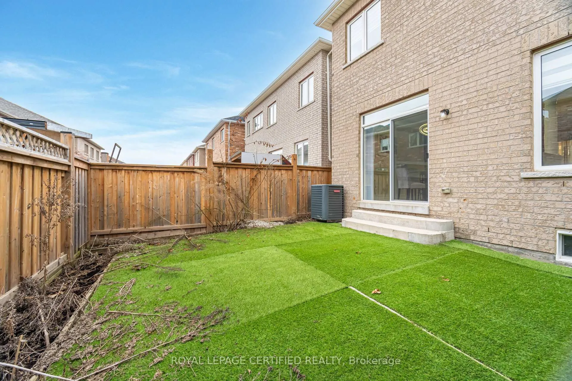 Photo 50 of 23 Gambia Road, Brampton, Northwest Brampton — HOMEH