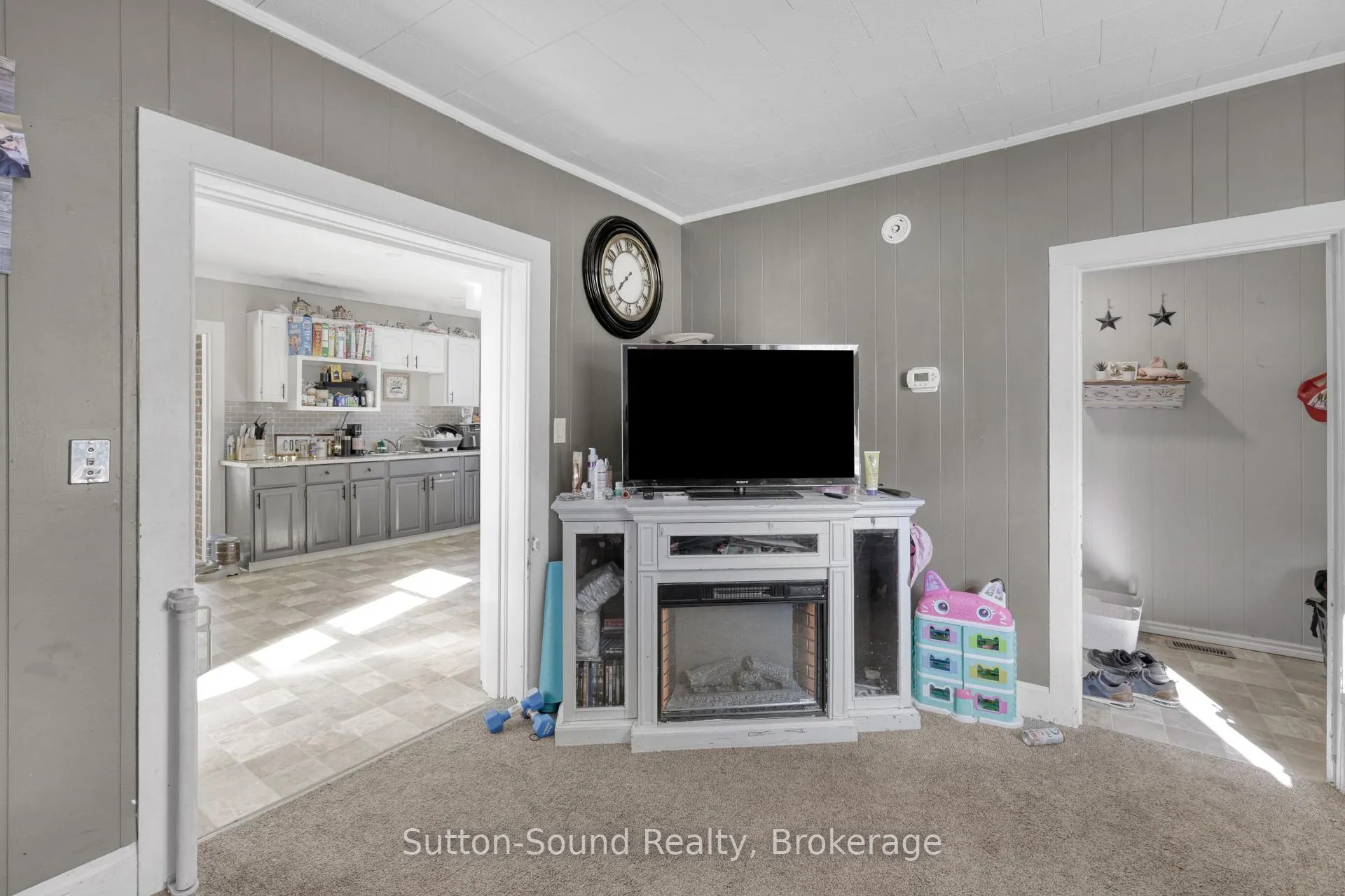 Photo 6 of 705 17th Street E, Owen Sound — HOMEH