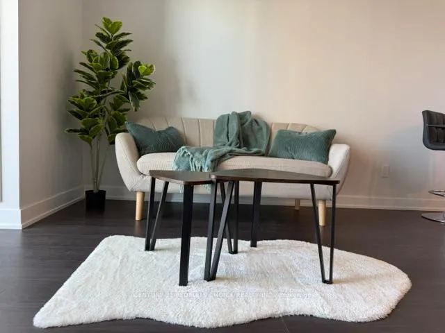 Photo 10 of Unit 2105, 430 Square One Drive, Mississauga, City Centre — HOMEH