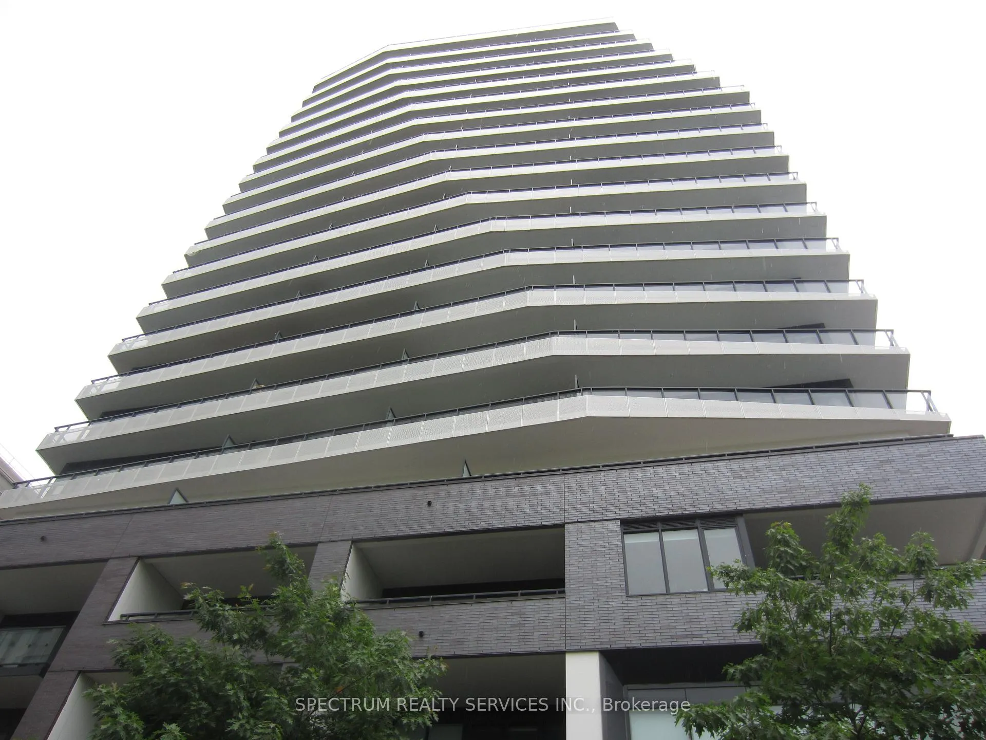 Photo 3 of Unit 1202, 11 Lillian Street, Toronto, Mount Pleasant West — HOMEH