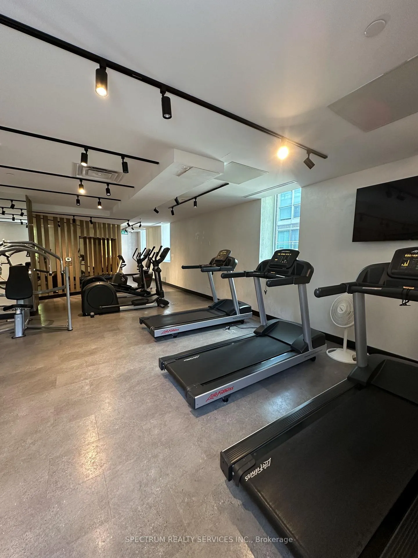 Photo 12 of Unit 1202, 11 Lillian Street, Toronto, Mount Pleasant West — HOMEH
