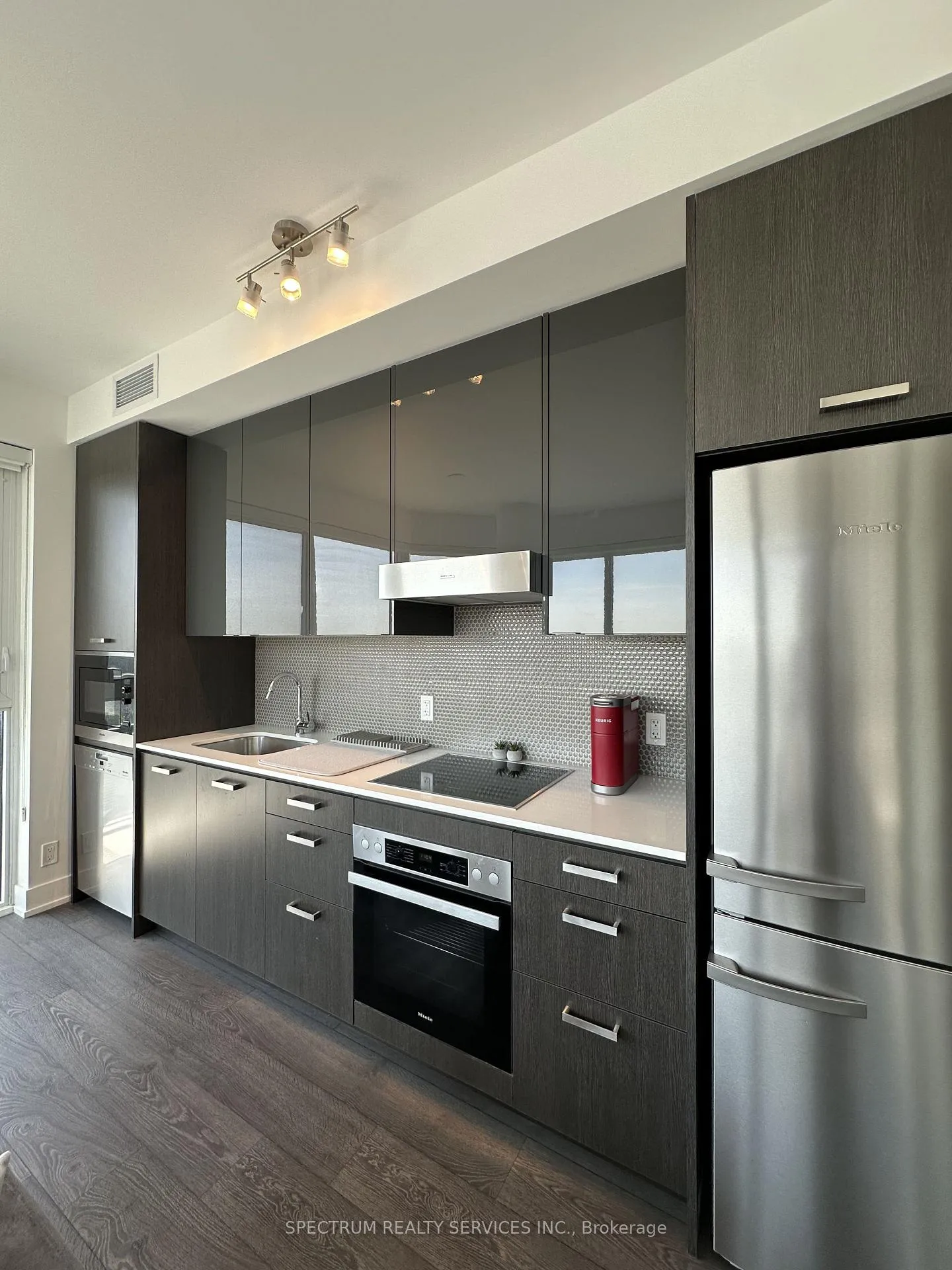 Photo 17 of Unit 1202, 11 Lillian Street, Toronto, Mount Pleasant West — HOMEH