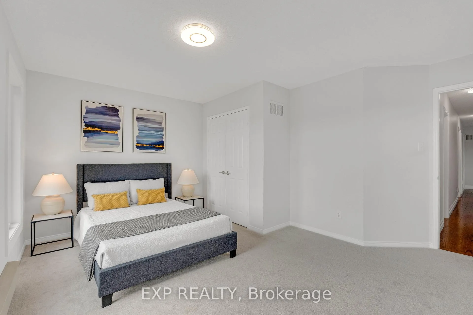 Photo 17 of 1471 Pickwick Drive, Mississauga, East Credit — HOMEH
