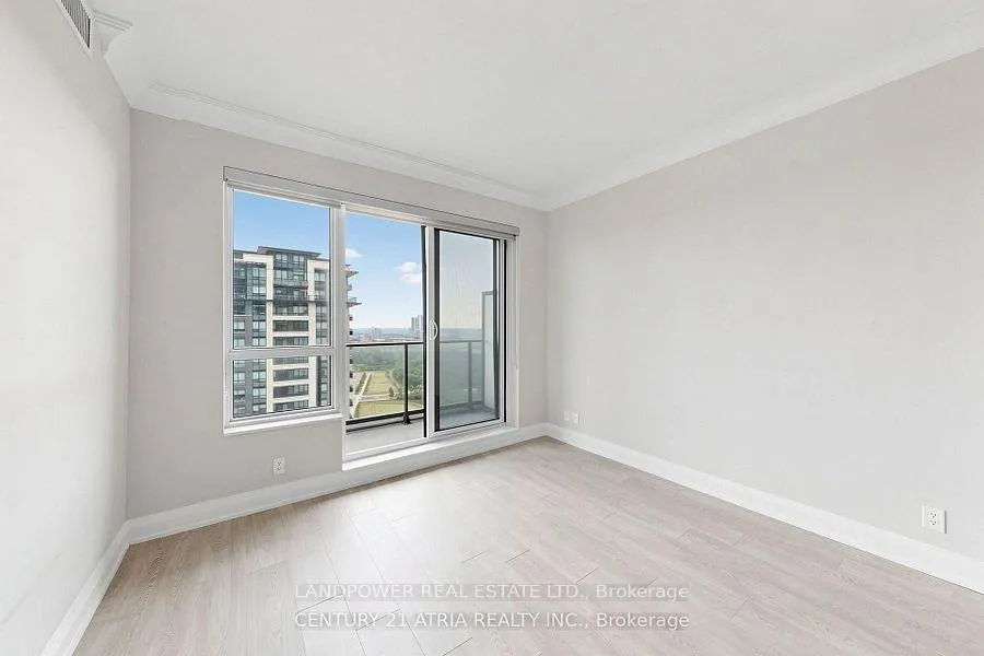 Photo 5 of Unit 1701, 18 Water Walk Drive, Markham, Unionville — HOMEH
