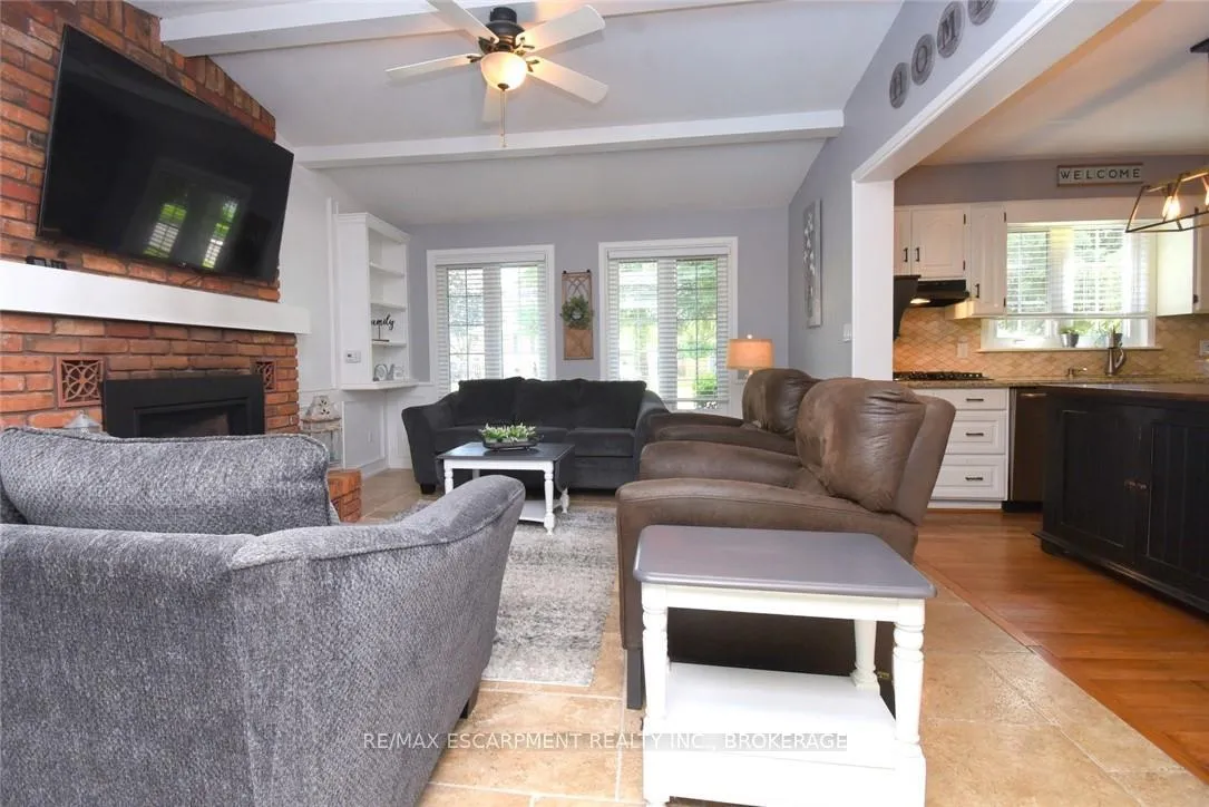 Photo 15 of 24 Shaw Street, Haldimand — HOMEH
