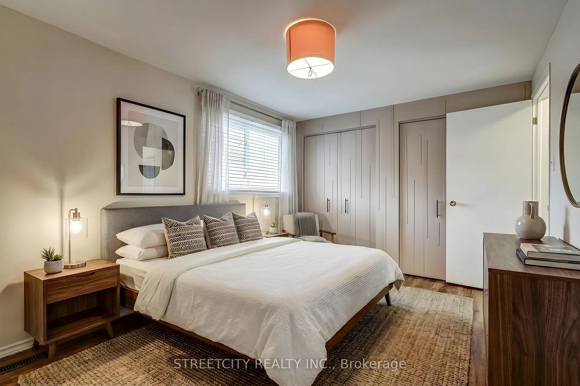 Photo 11 of 23 Dyer Street, St. Thomas — HOMEH