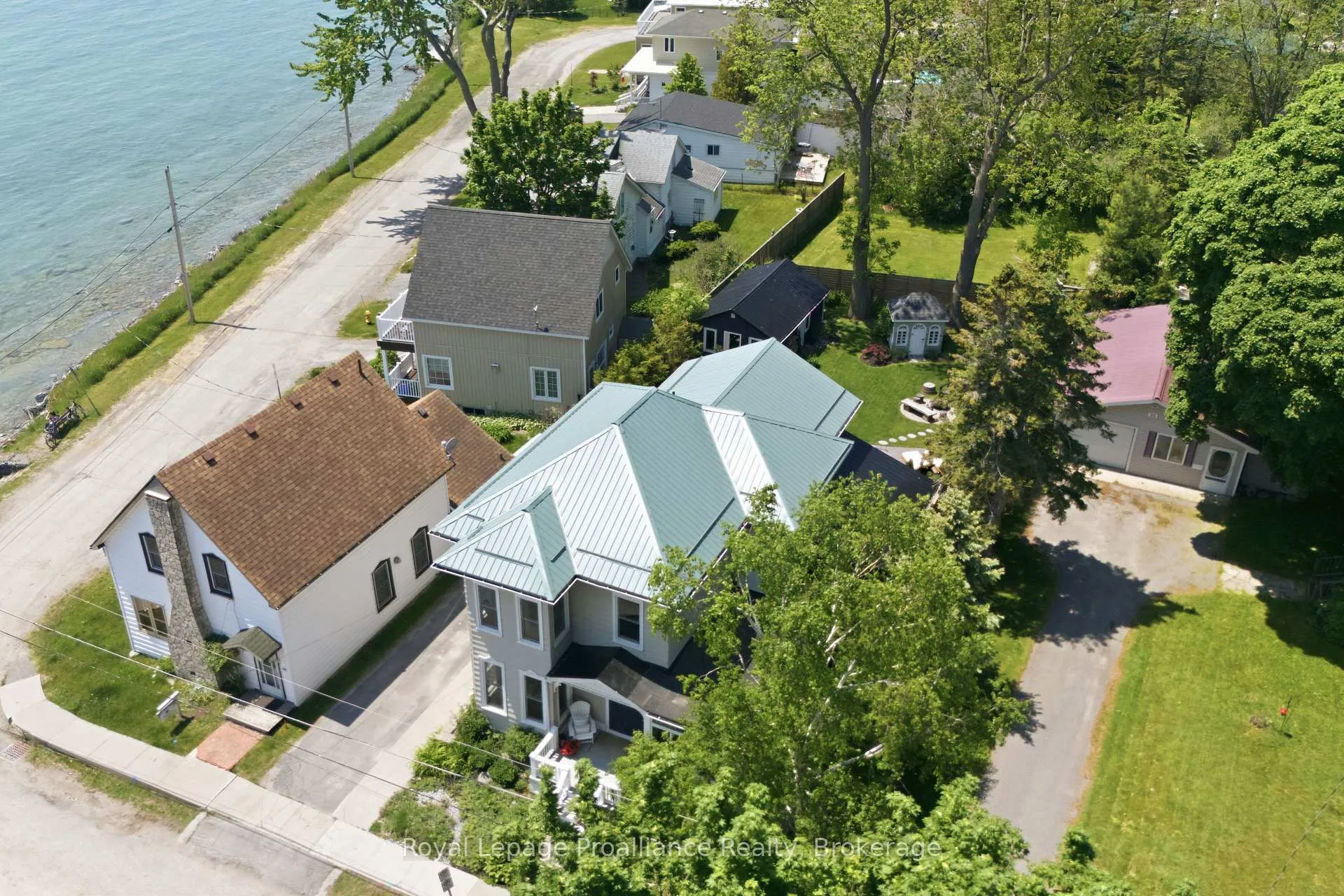 Photo 4 of 22 West Street, Prince Edward County, Wellington Ward — HOMEH