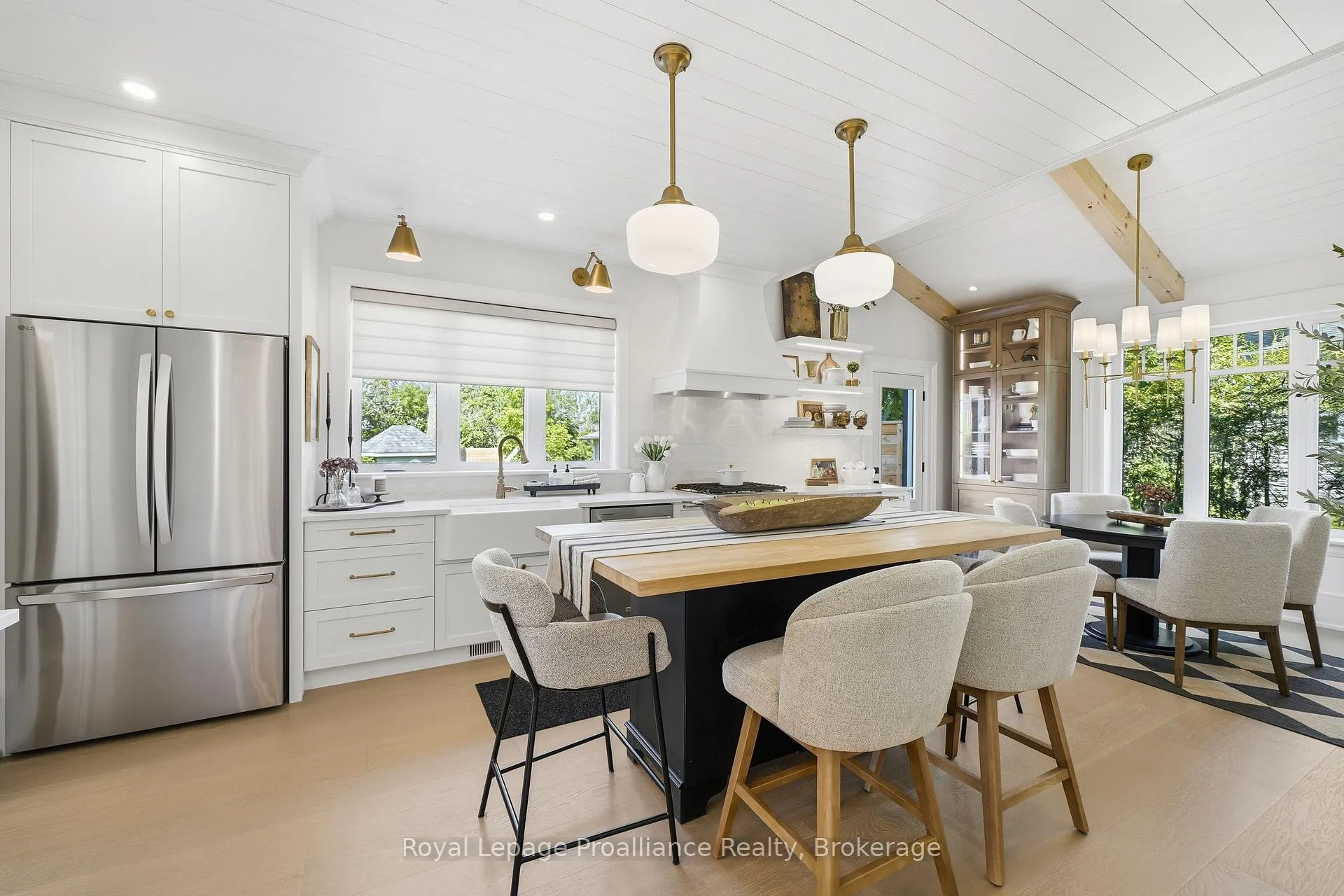 Photo 17 of 22 West Street, Prince Edward County, Wellington Ward — HOMEH