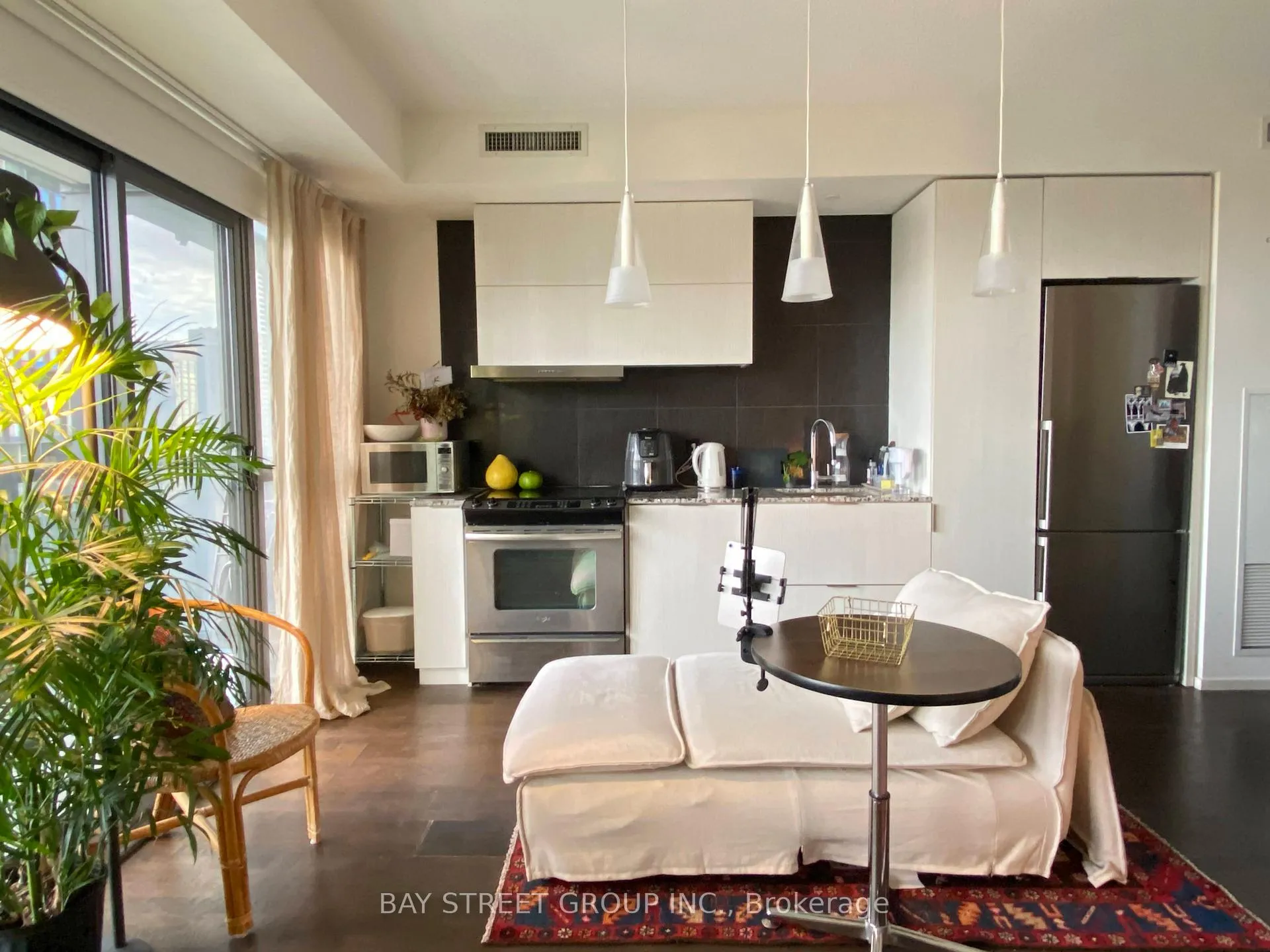 Photo 4 of Unit 2909, 101 Charles Street E, Toronto, Church-Yonge Corridor — HOMEH