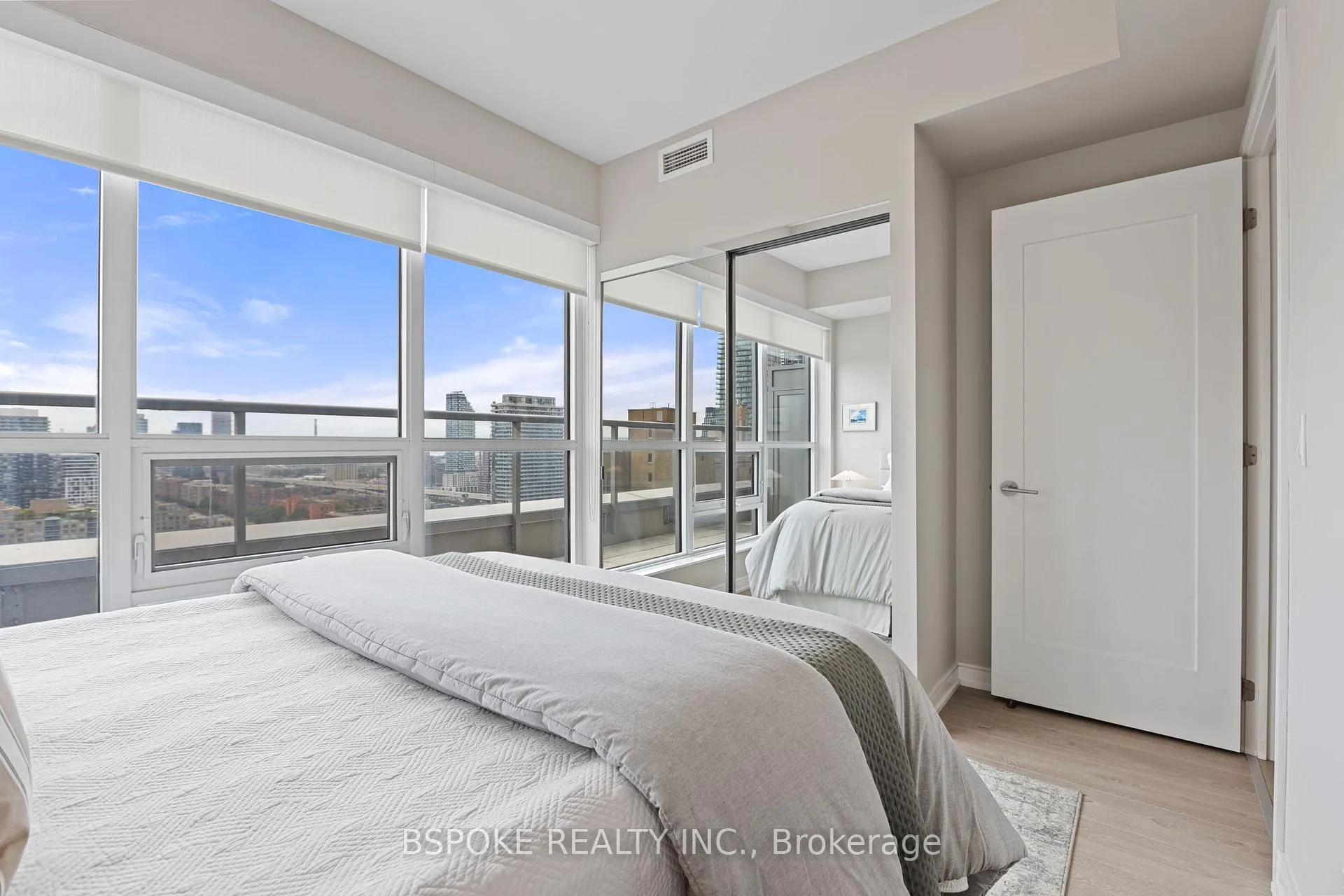 Photo 16 of Unit 2007, 88 Scott Street, Toronto, Church-Yonge Corridor — HOMEH