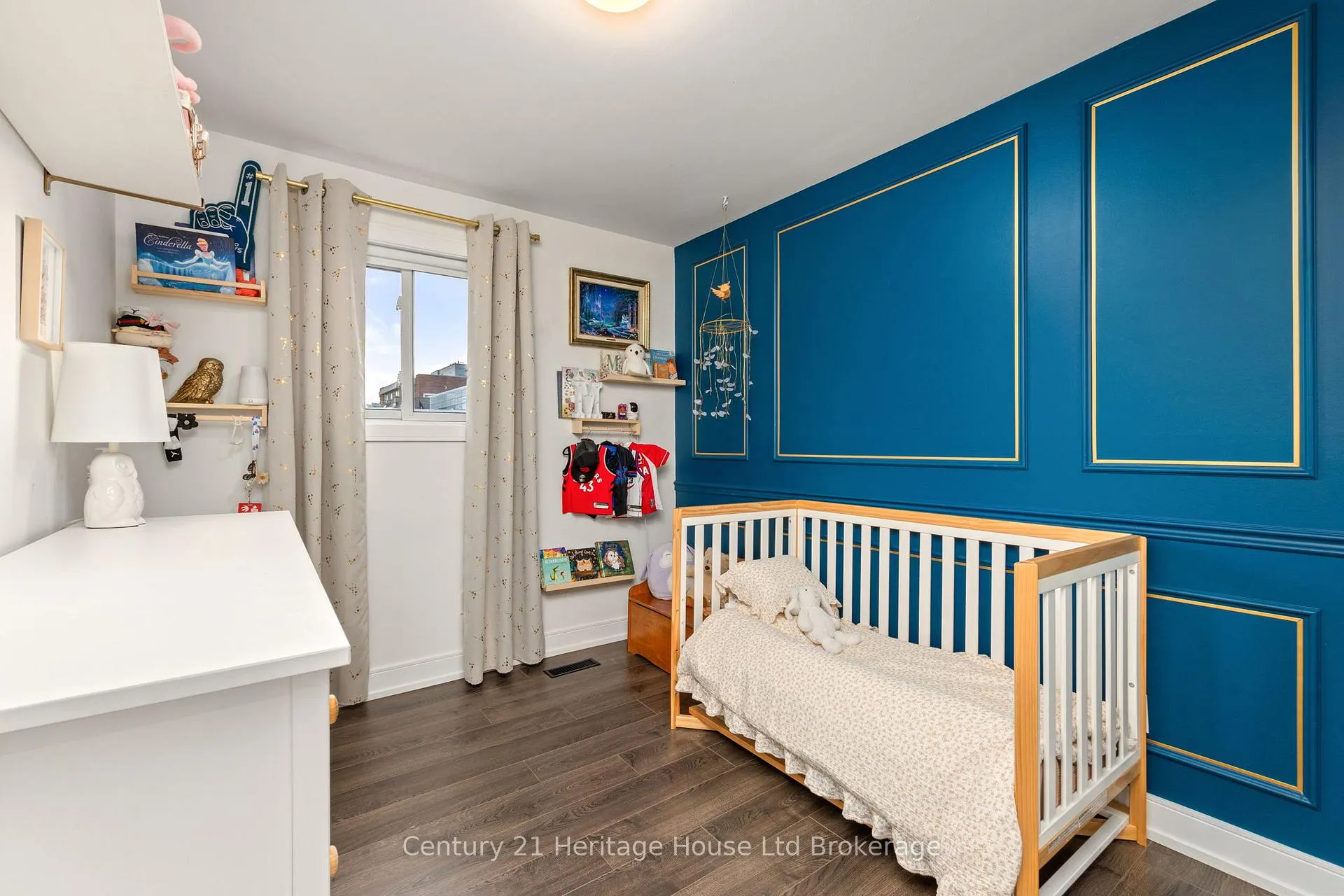 Photo 15 of 9 San Vito Way, North York, Glenfield-Jane Heights — HOMEH