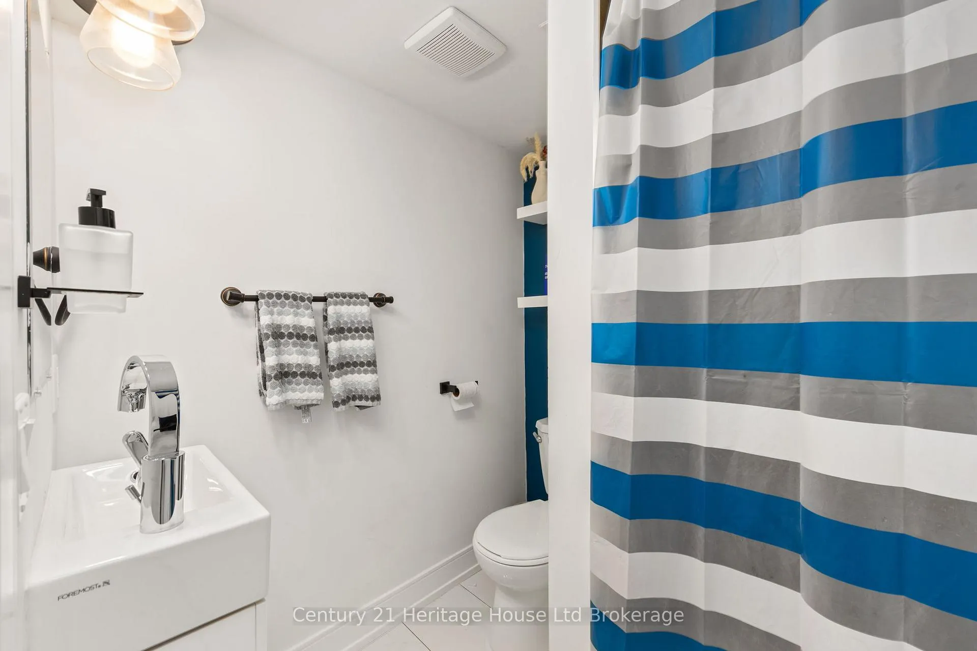 Photo 26 of 9 San Vito Way, North York, Glenfield-Jane Heights — HOMEH