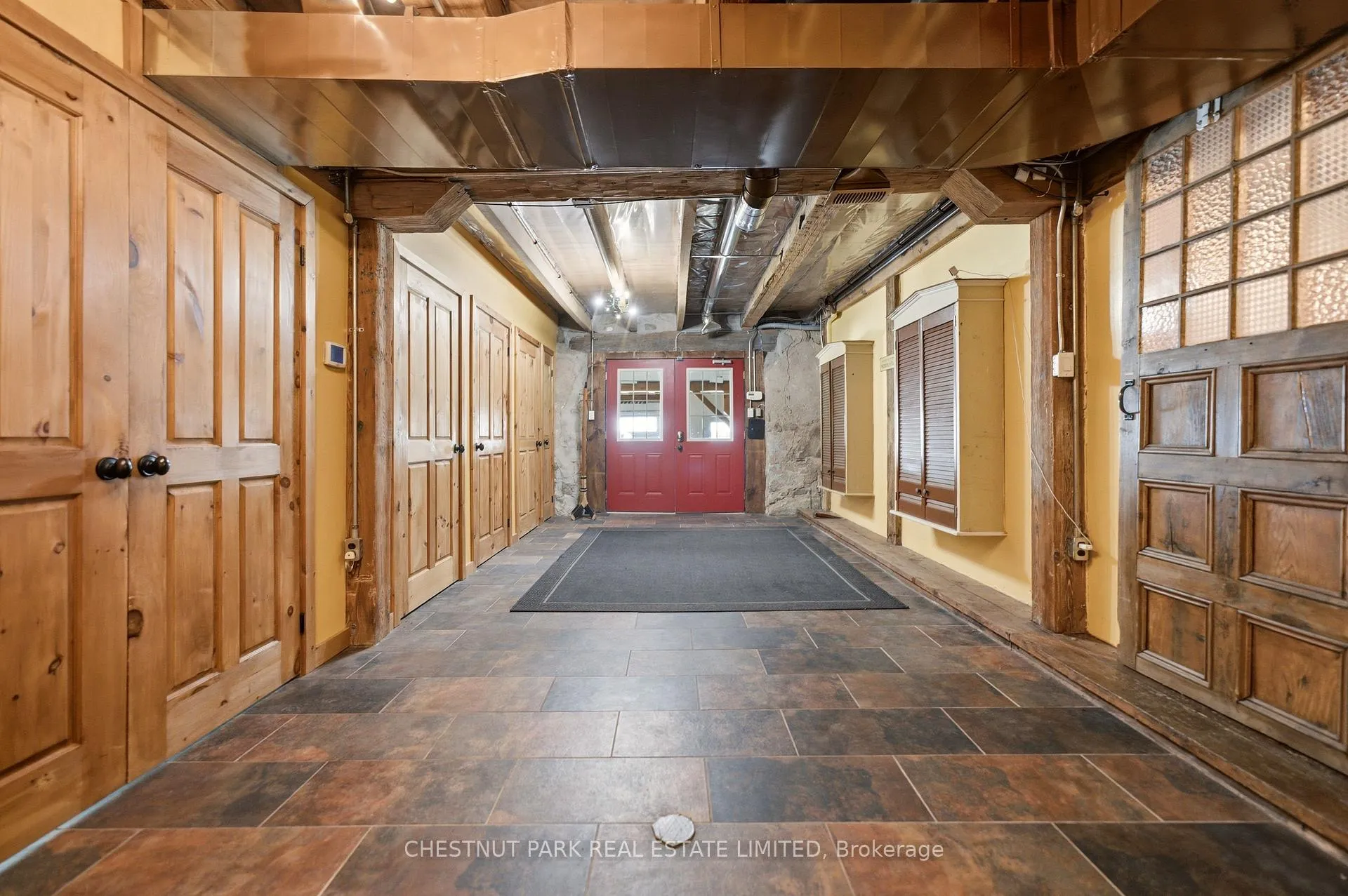 Photo 32 of 6115 Guelph Line, Burlington, Rural Burlington — HOMEH