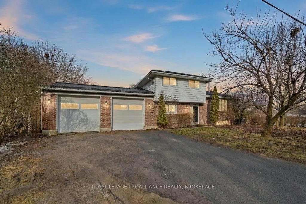Photo 1 of 146 Wilson Street, Kingston, Rideau — HOMEH