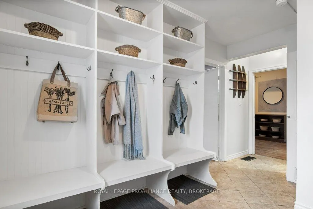 Photo 6 of 146 Wilson Street, Kingston, Rideau — HOMEH