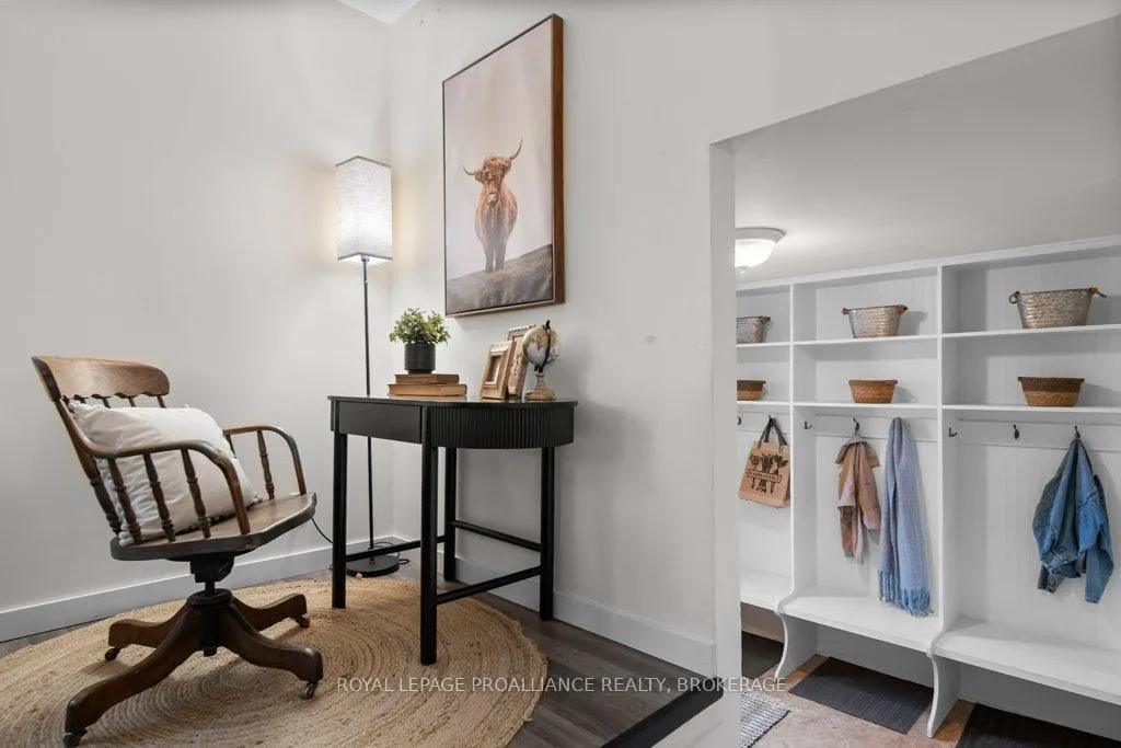 Photo 11 of 146 Wilson Street, Kingston, Rideau — HOMEH
