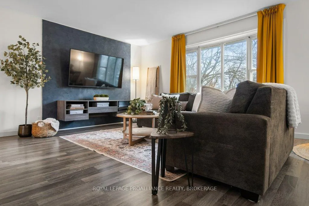 Photo 13 of 146 Wilson Street, Kingston, Rideau — HOMEH