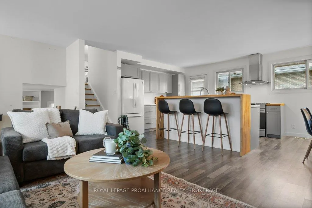 Photo 15 of 146 Wilson Street, Kingston, Rideau — HOMEH