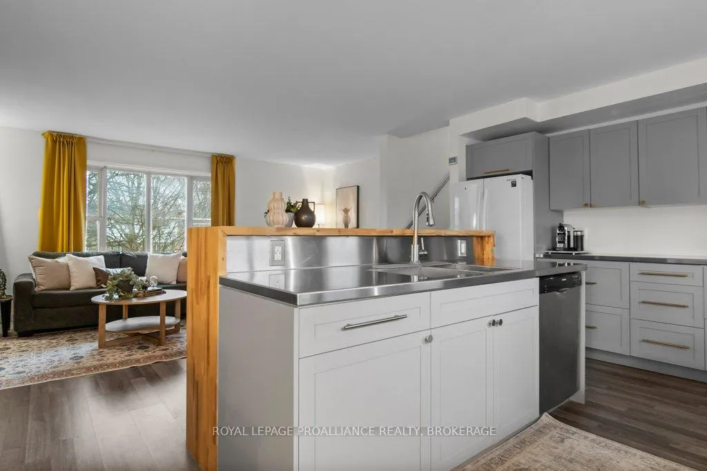 Photo 19 of 146 Wilson Street, Kingston, Rideau — HOMEH