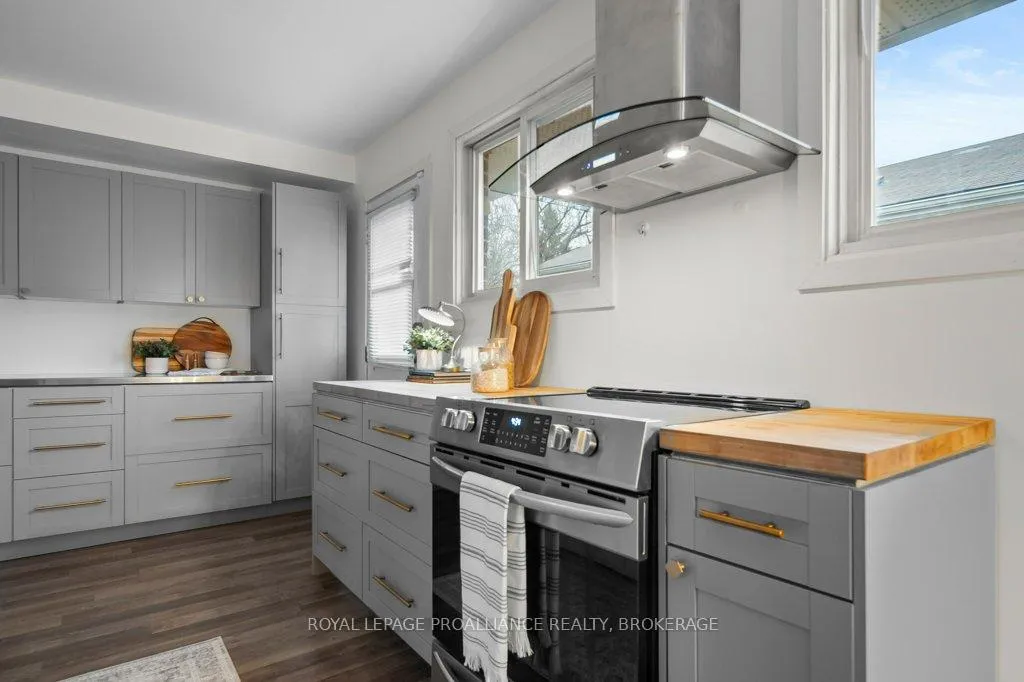 Photo 21 of 146 Wilson Street, Kingston, Rideau — HOMEH