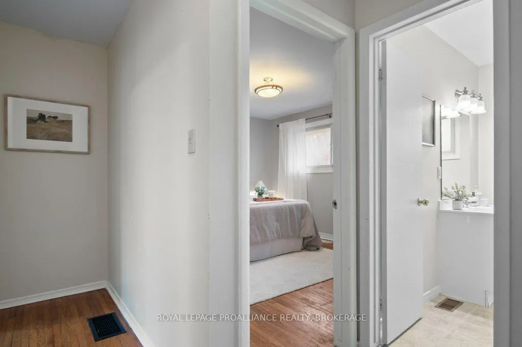 Photo 24 of 146 Wilson Street, Kingston, Rideau — HOMEH