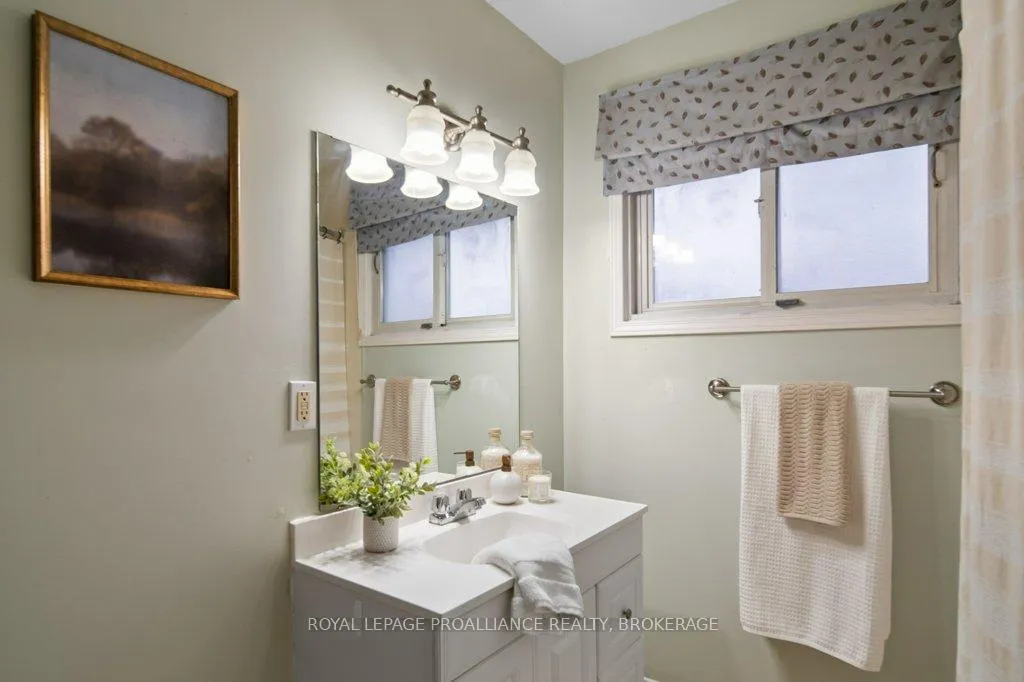 Photo 27 of 146 Wilson Street, Kingston, Rideau — HOMEH