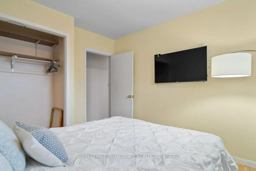 Photo 31 of 146 Wilson Street, Kingston, Rideau — HOMEH