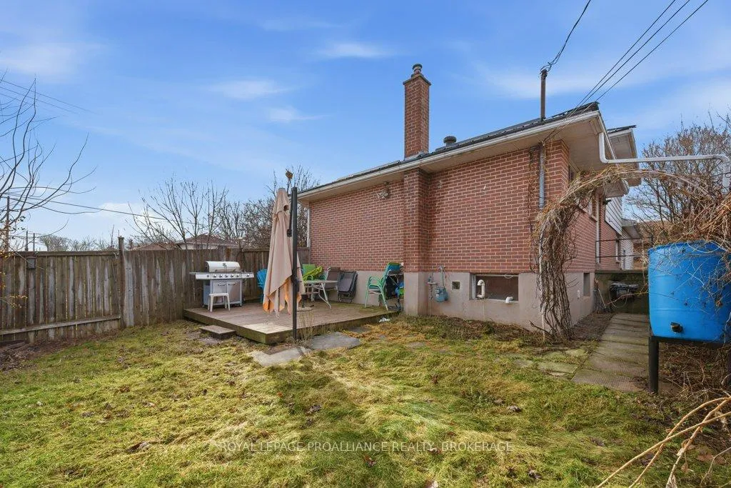 Photo 36 of 146 Wilson Street, Kingston, Rideau — HOMEH