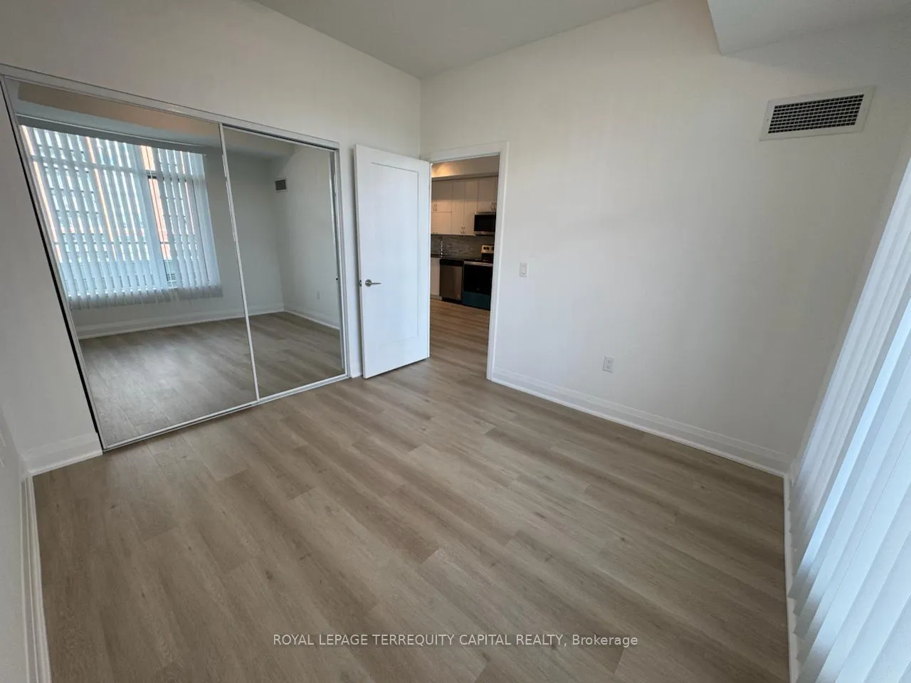 Photo 7 of Unit 705, 3220 Sheppard Avenue E, Scarborough, Tam O'Shanter-Sullivan — HOMEH