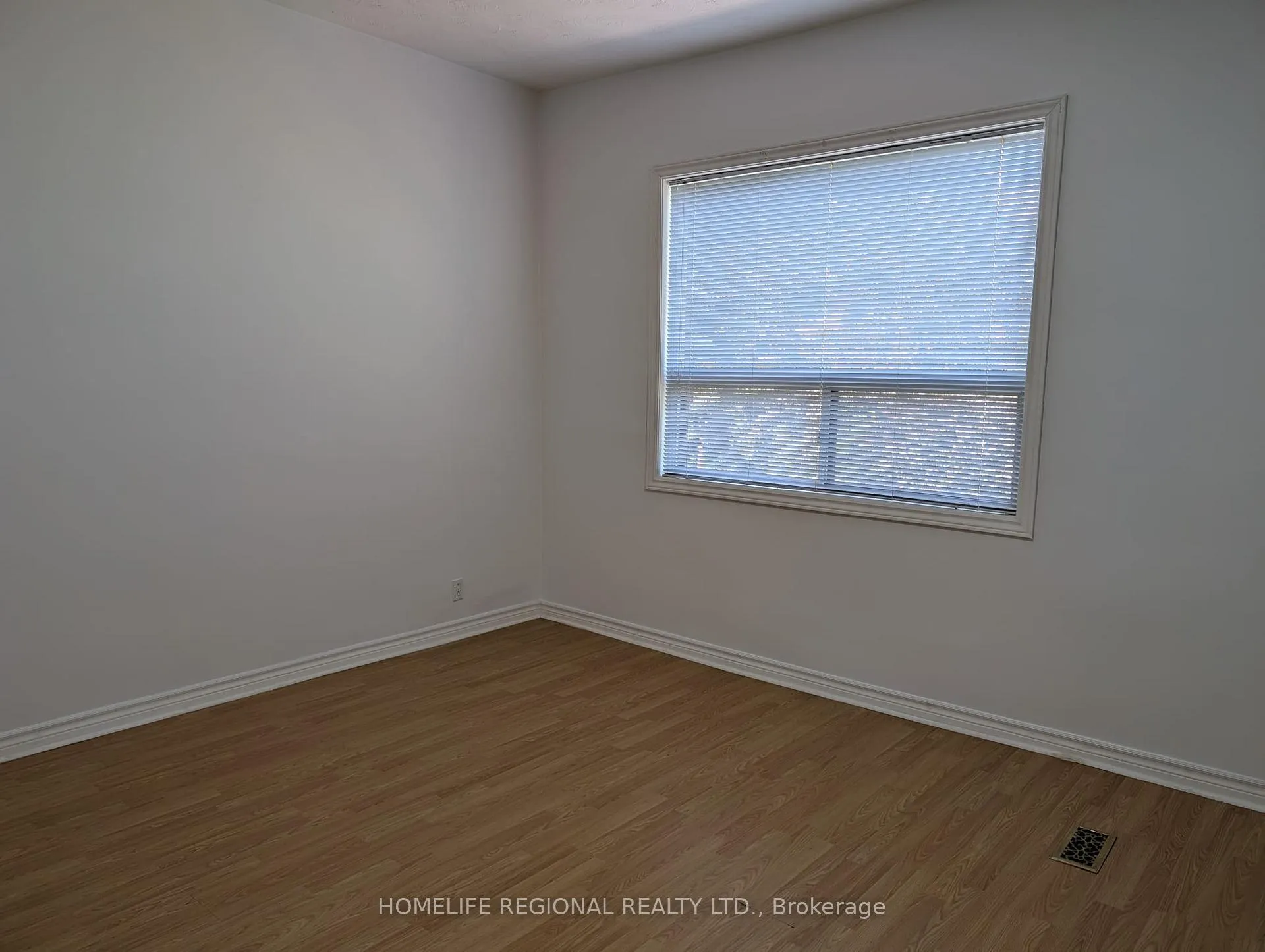 Photo 3 of 119 Major Street, Toronto, University — HOMEH