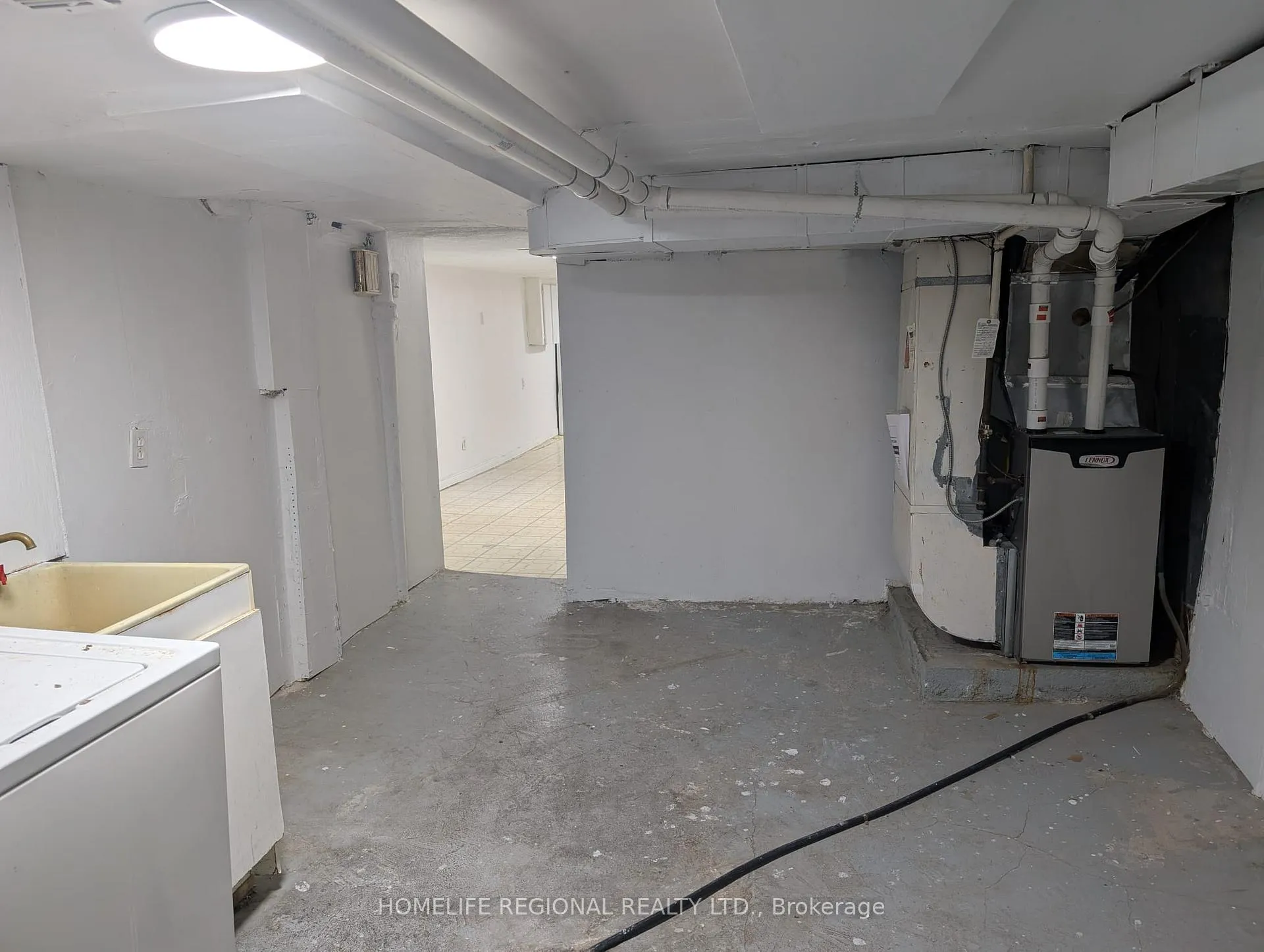 Photo 16 of 119 Major Street, Toronto, University — HOMEH
