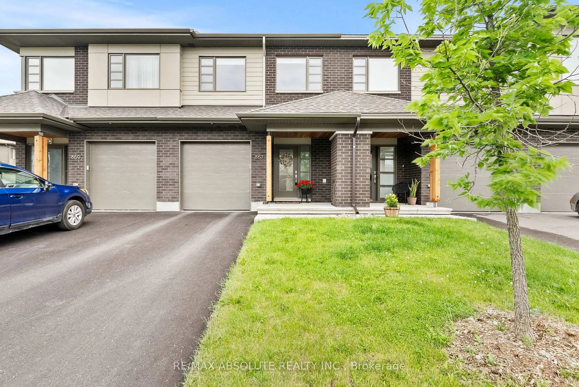 Photo 1 of 867 Chipping Circle, Ottawa, Riverside South/Gloucester Glen — HOMEH
