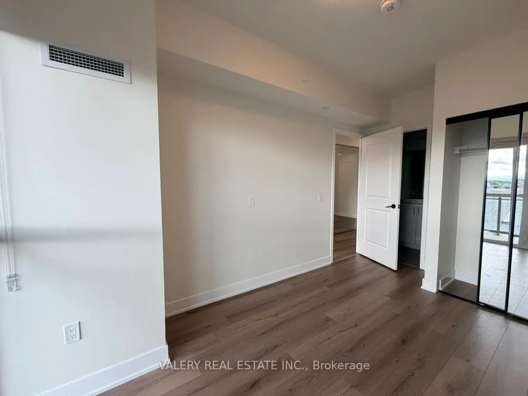 Photo 9 of Unit 613, 2343 Khalsa Gate, Oakville, Westmount — HOMEH