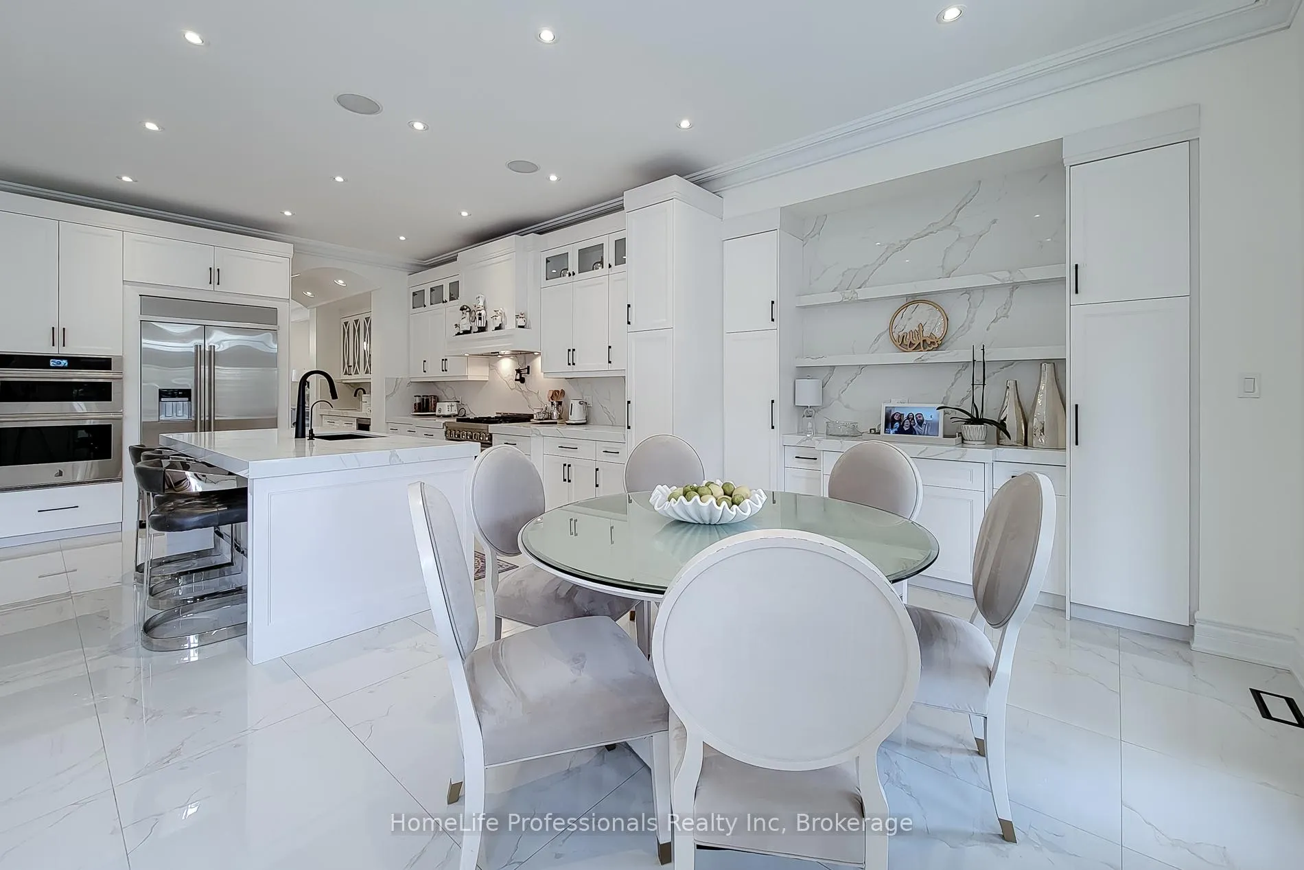 Photo 18 of 16 Berkshire Place, Hamilton, Meadowlands — HOMEH