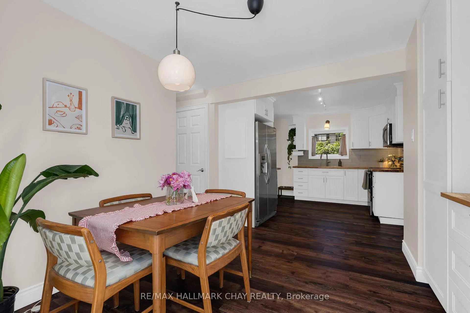 Photo 11 of 414 Forest Avenue, Orillia — HOMEH