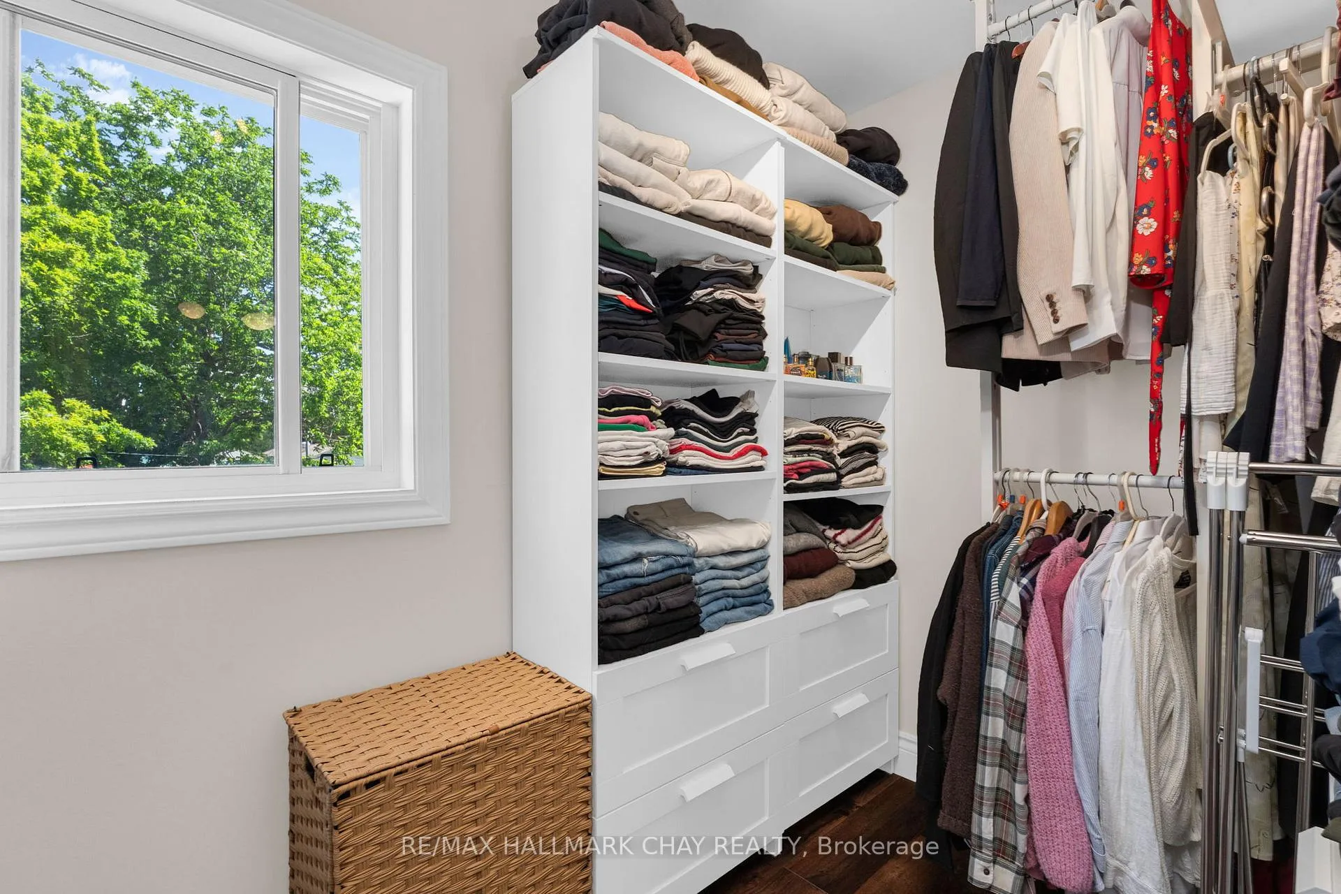 Photo 21 of 414 Forest Avenue, Orillia — HOMEH