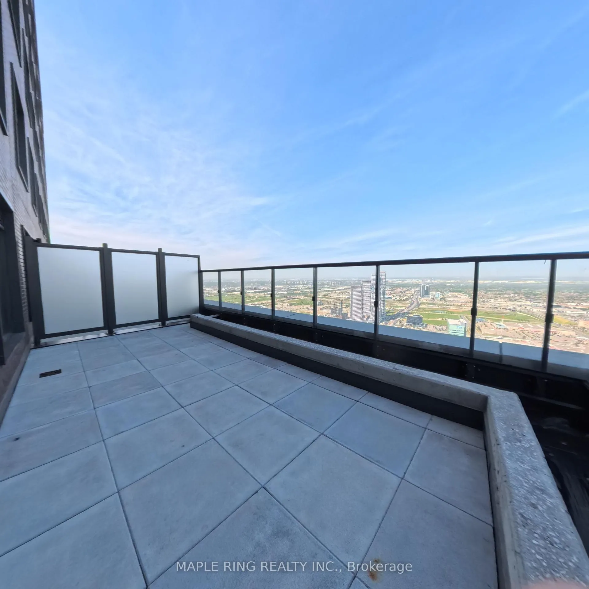 Photo 4 of Unit 5402, 2920 Highway 7 Road, Vaughan, Concord — HOMEH