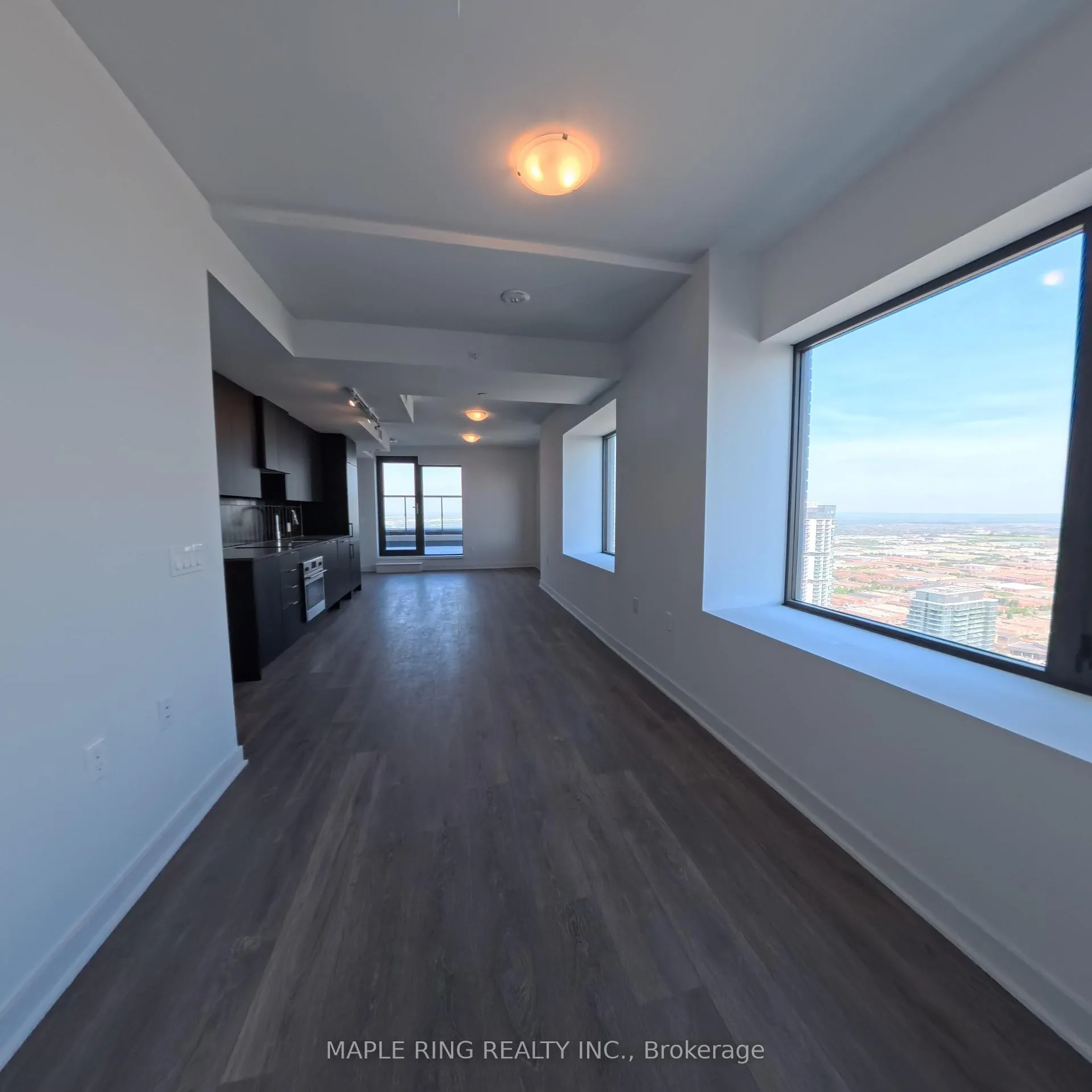 Photo 7 of Unit 5402, 2920 Highway 7 Road, Vaughan, Concord — HOMEH