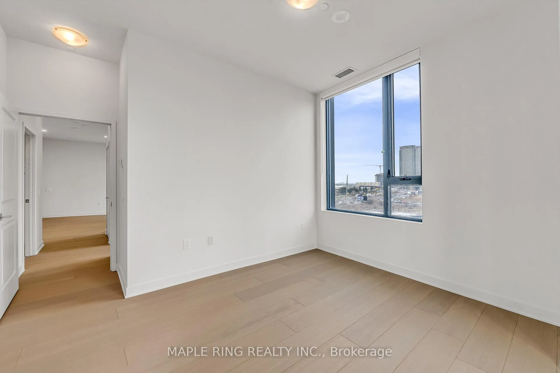 Photo 16 of Unit 402, 2920 Highway 7 Road, Vaughan, Concord — HOMEH