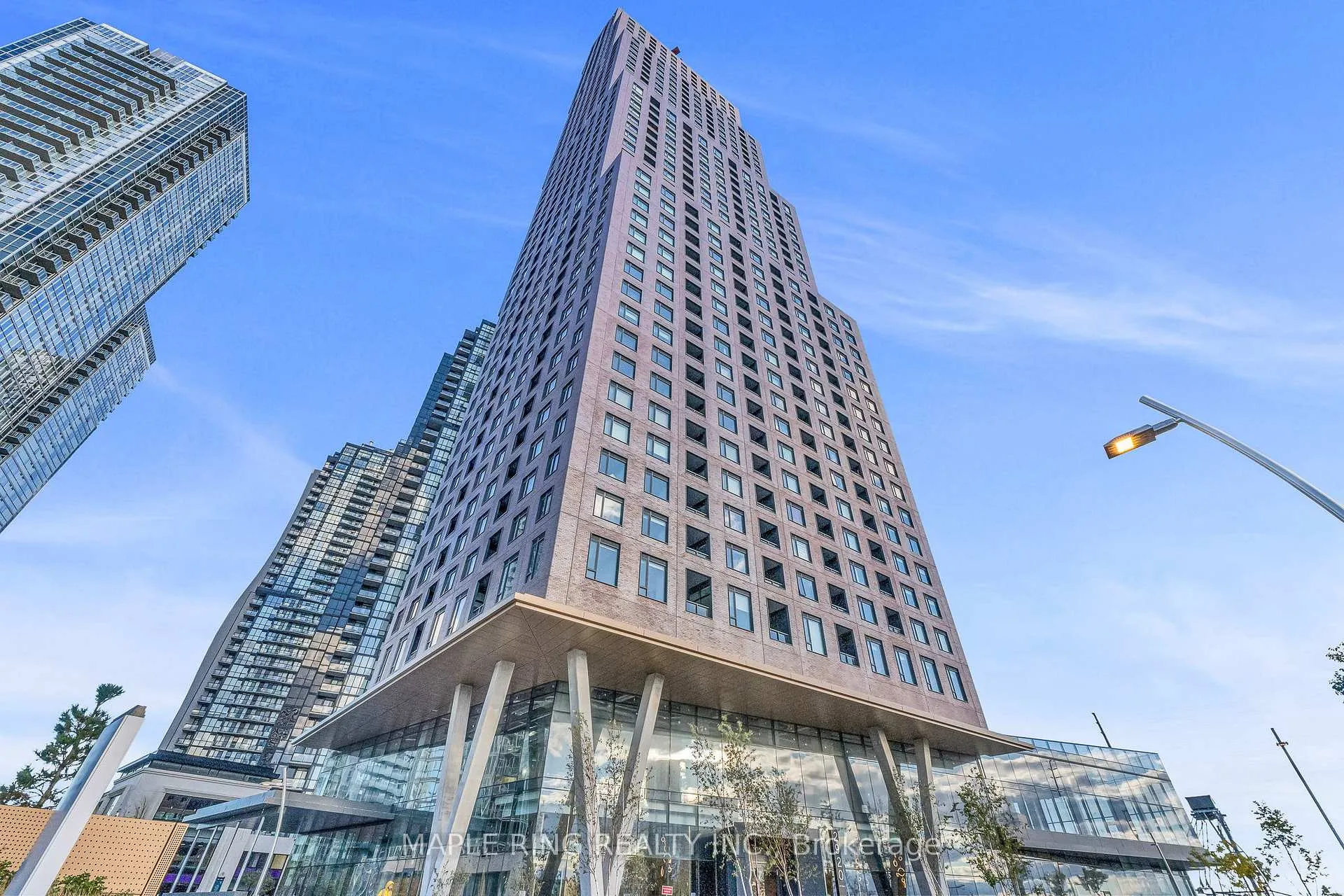 Photo 27 of Unit 402, 2920 Highway 7 Road, Vaughan, Concord — HOMEH