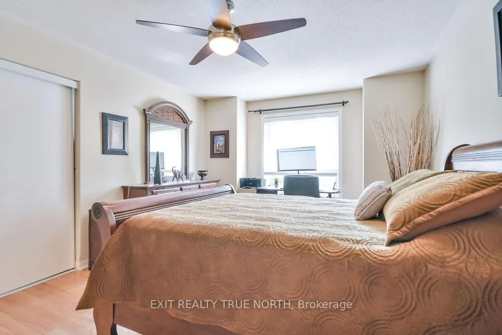 Photo 17 of 29 Old Hickory Lane, Wasaga Beach — HOMEH