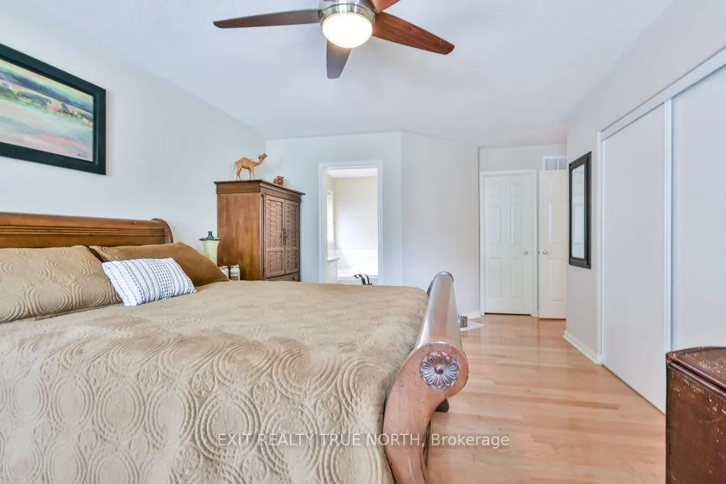 Photo 18 of 29 Old Hickory Lane, Wasaga Beach — HOMEH