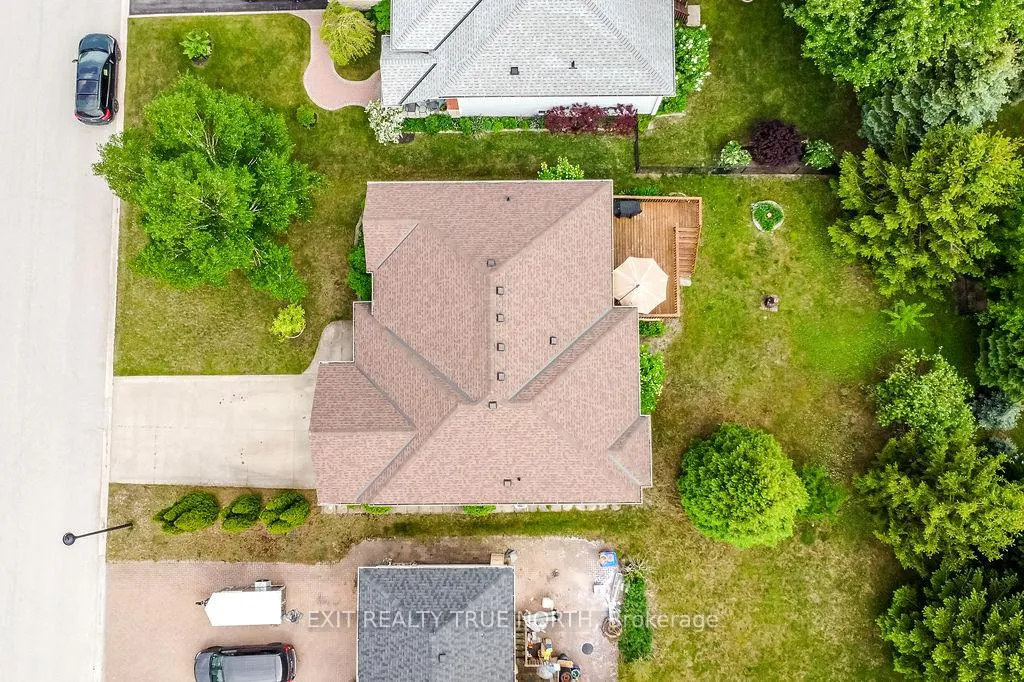 Photo 35 of 29 Old Hickory Lane, Wasaga Beach — HOMEH