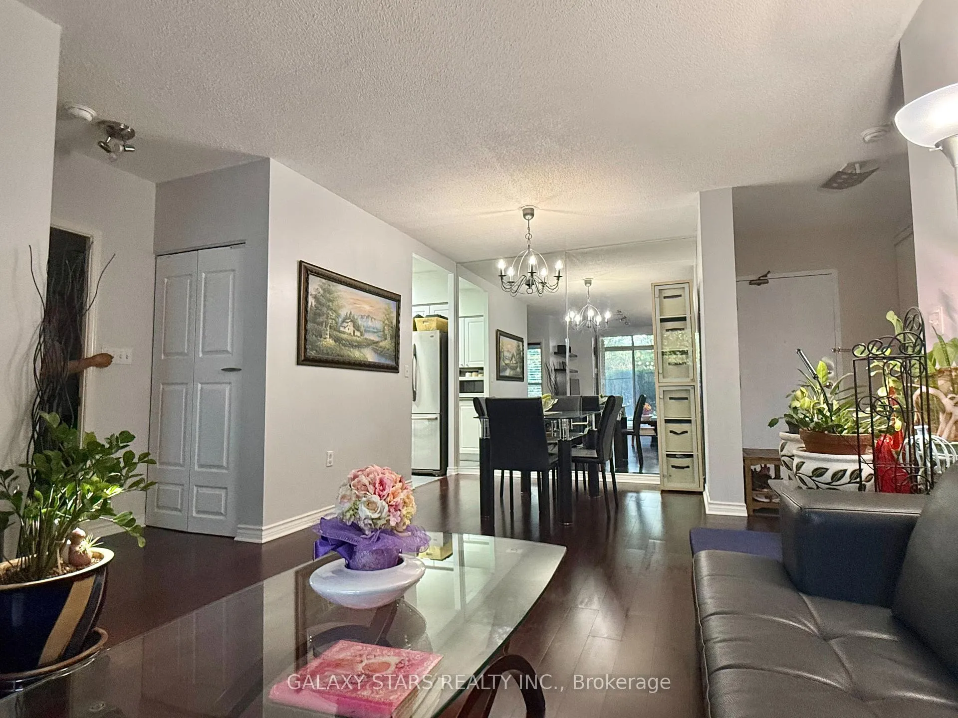 Photo 4 of Unit 106, 2200 John Street, Markham, German Mills — HOMEH