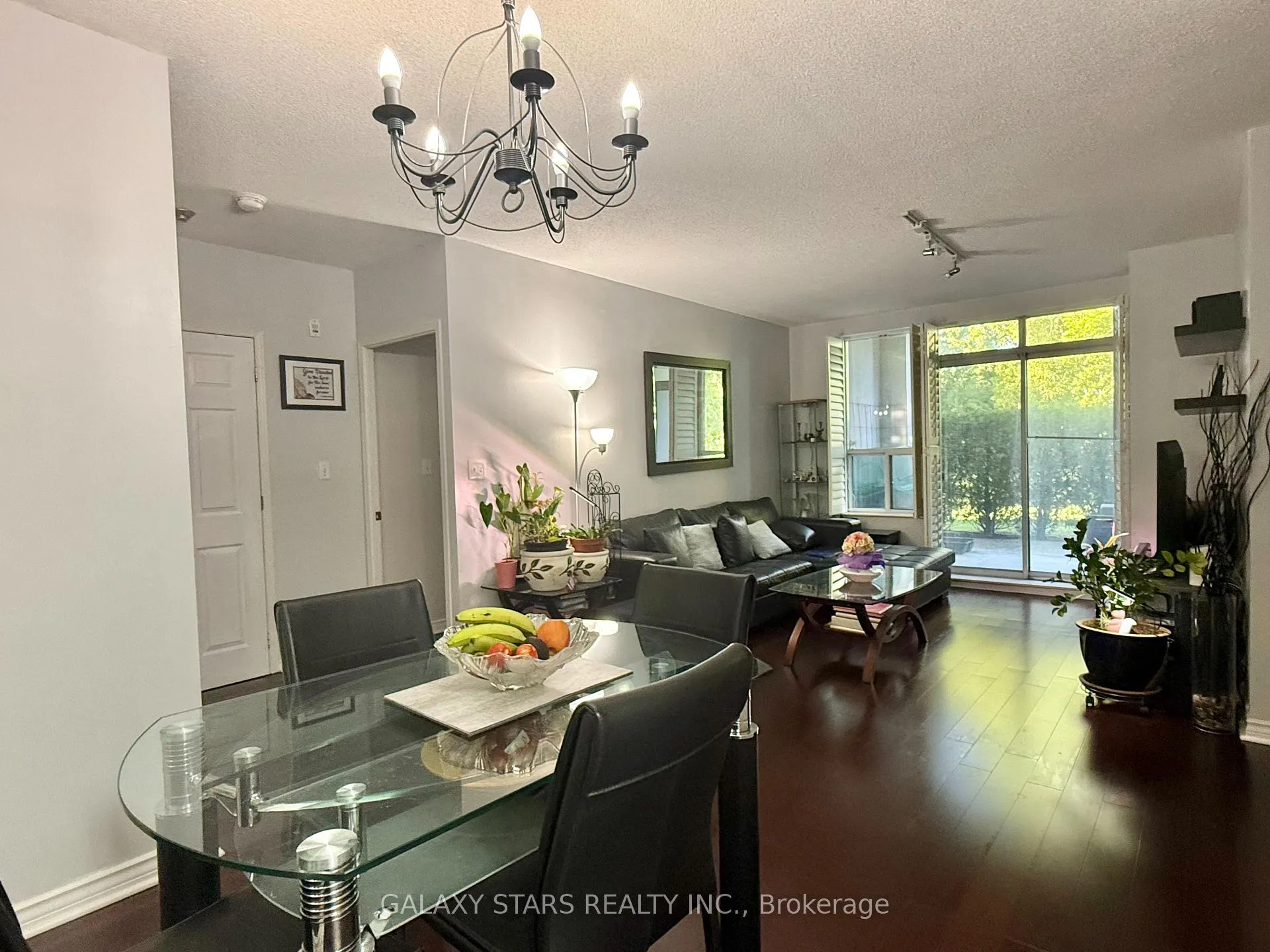 Photo 5 of Unit 106, 2200 John Street, Markham, German Mills — HOMEH